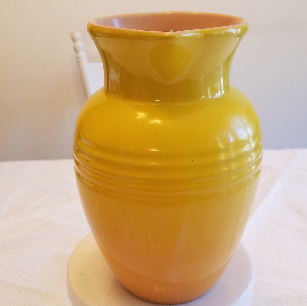 Yellow Ceramic Pitcher Necter - Picture 2 of 8